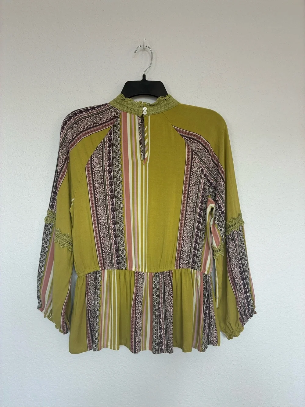 Mystree Boho Peplum Blouse Small Olive Green Striped Lace Trim Rayon Cottagecore